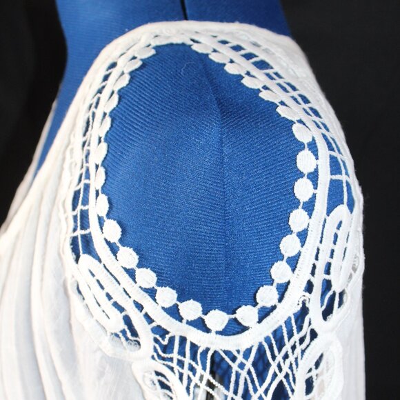 BY DESIGN Ivory Cold Shoulder Casual Blouse Shirt Top Size Medium - Picture 5 of 16